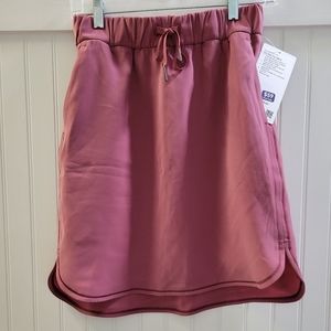 NWT